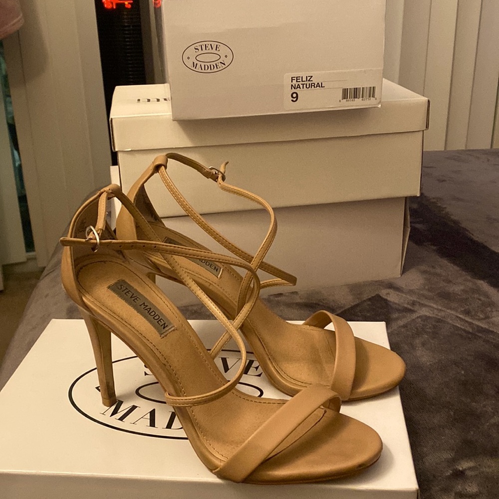 Steve Madden Felix Natural size 9